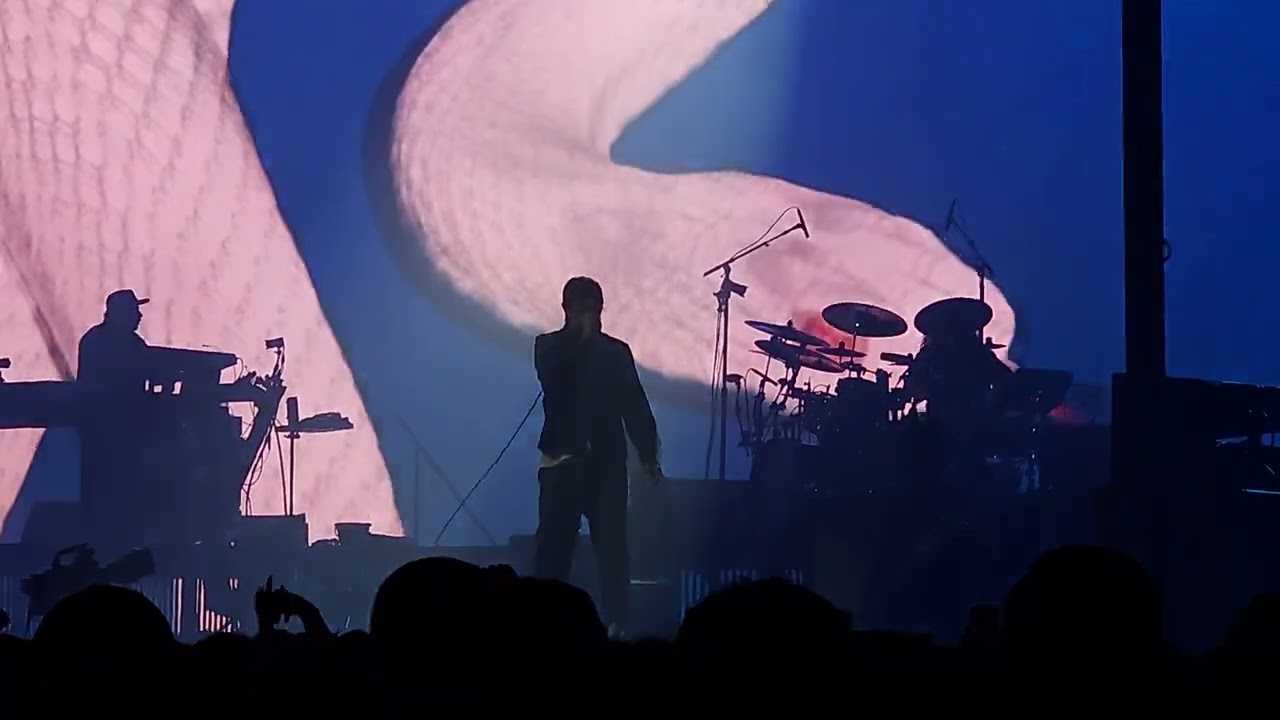 Deftones - Be Quiet and Drive (Far Away) / locked club / Rocket Skates / Diamond Eyes