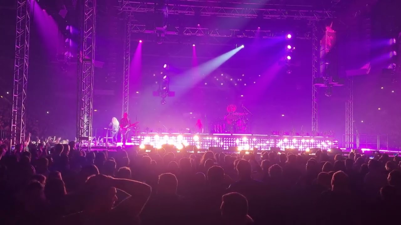 Kabat - Mala dama 18.10.2022 Bratislava 8.5/10