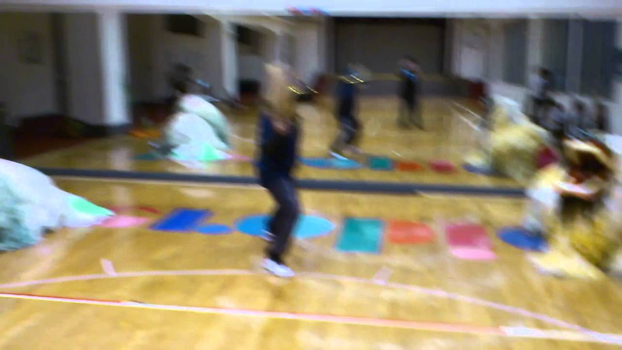 沖縄　おもと創作獅子舞　練習