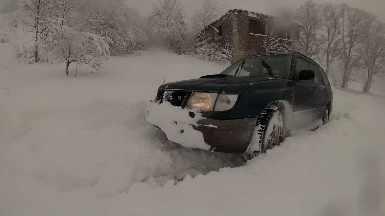 Subaru Forester Turbo funny snow @ Lokve 2015
