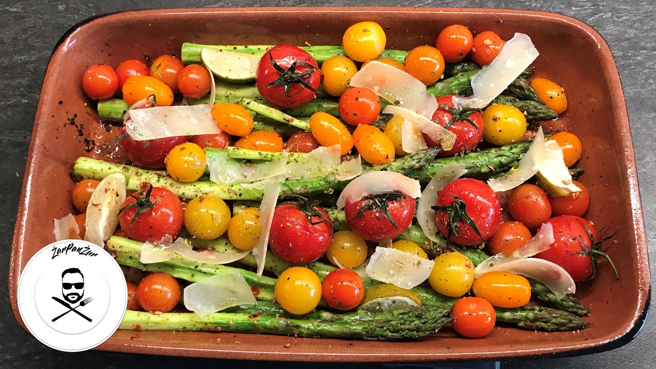 SZPARAGI Z PIEKARNIKA z pomidorami i serem parmeńskim.