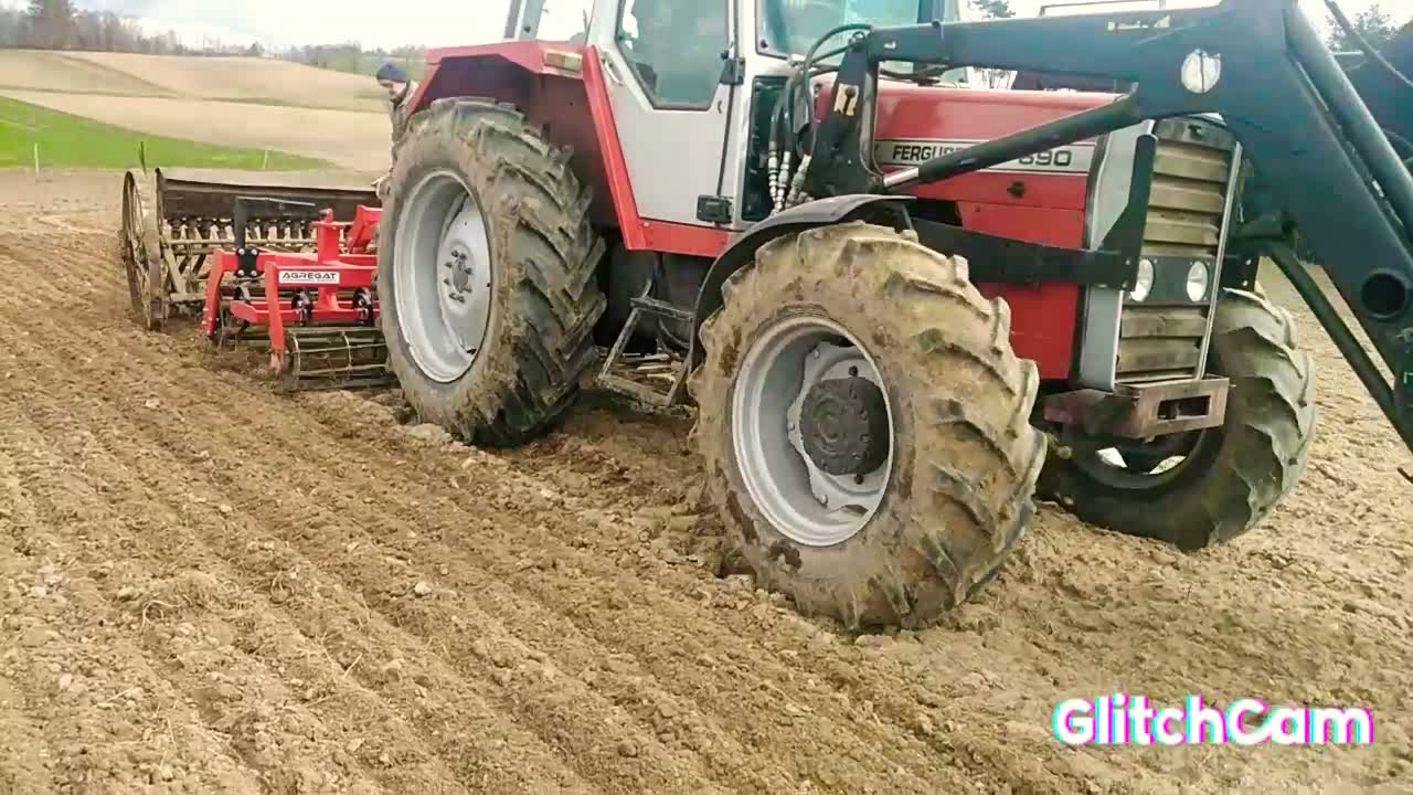 Wiosna 2021 Massey Ferguson 690 agregator siewnik  Ursus C-360 kos do nawozu Ursus C-360 bruny