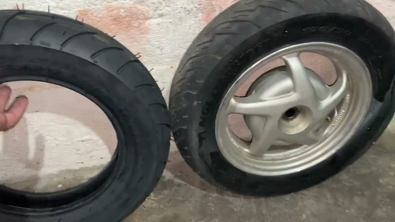 Diferença entre pneus Honda Lead 100/90 ou 3.50 ambos aro 10
