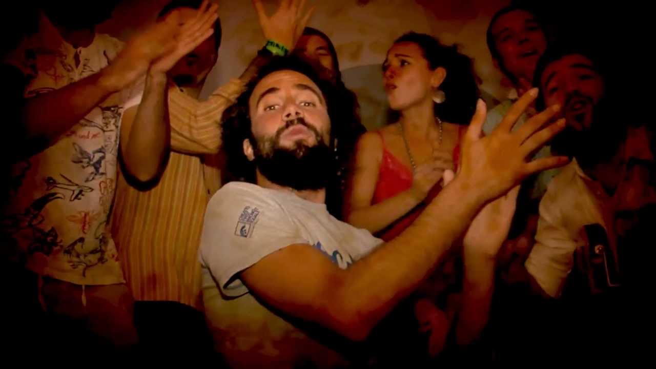 DELINQ&Uuml;ENTES Y POETAS (VIDEOCLIP) - EL DESV&Aacute;N DEL DUENDE.mp4(1080p_H.264-AAC).mp4