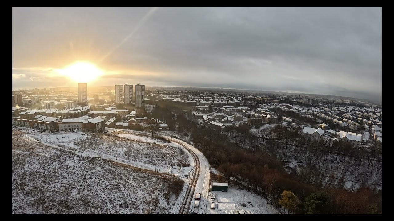 5k Glasgow All Covered In Snow. Time-Lapse