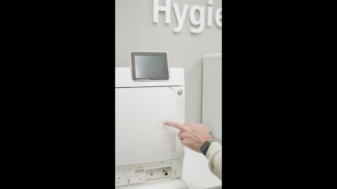 Emergency door opening of a Melag 41B+