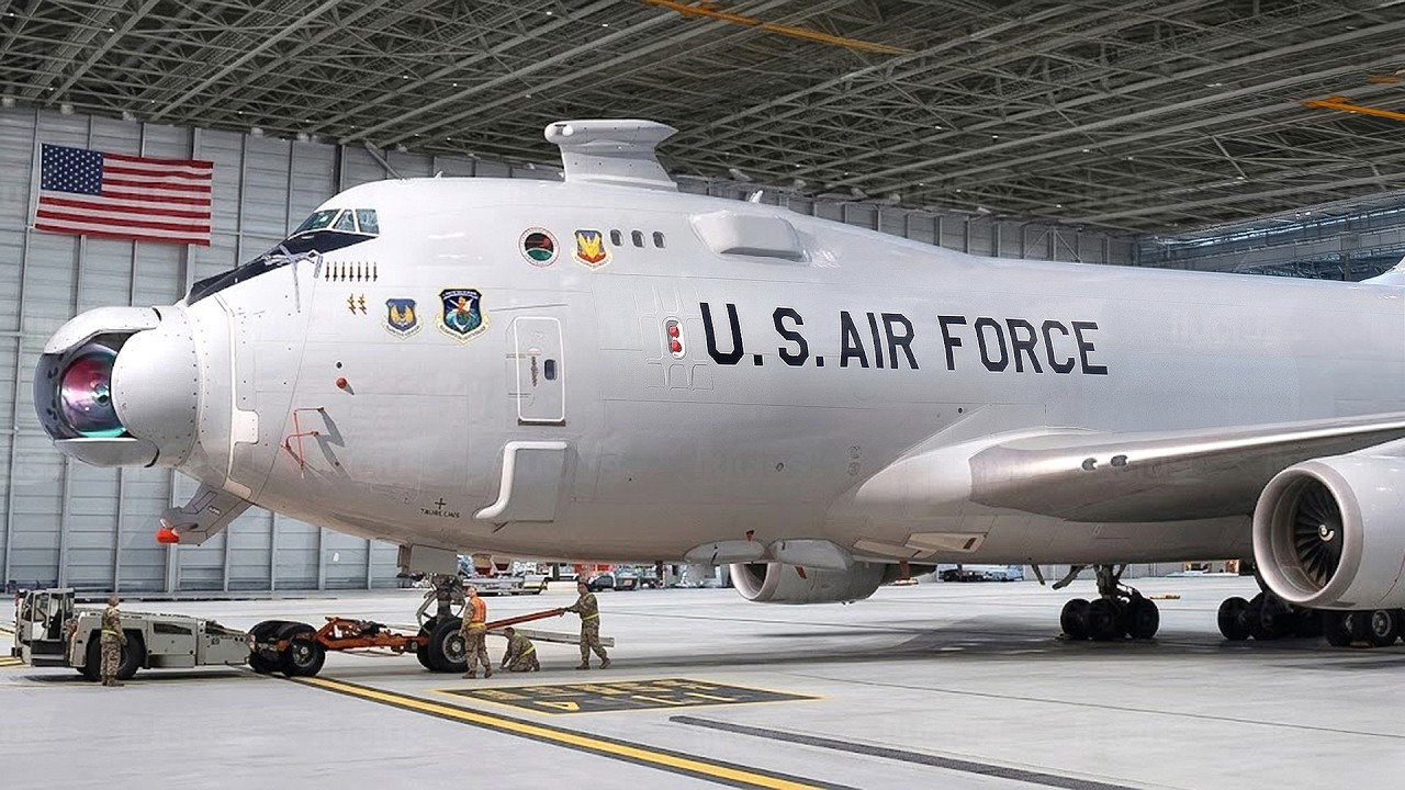 The Scary Reason Why US Air Force Installed A Massive Laser Weapon on a  Boeing 747