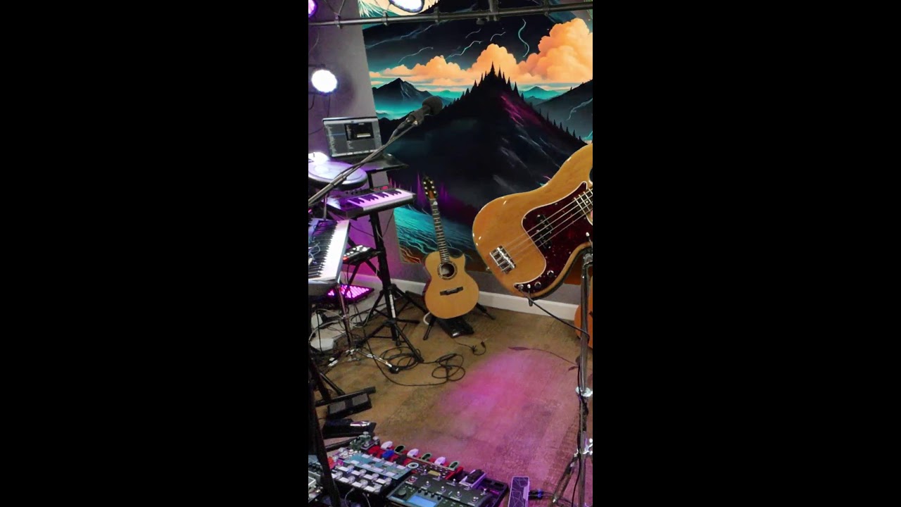 Robbleheads Unite #livemusic #acoustic #looping #music