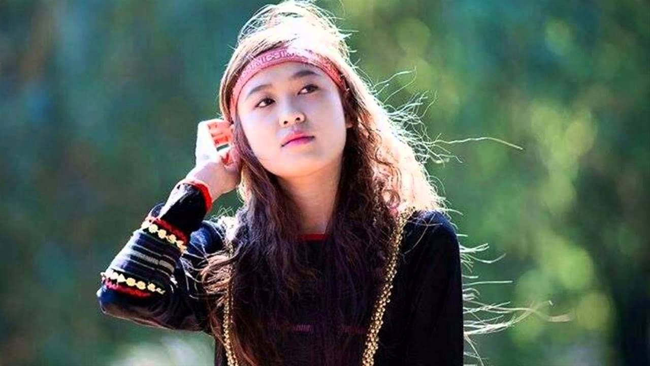 Nhạc m&uacute;a x&ograve;e T&acirc;y Bắc