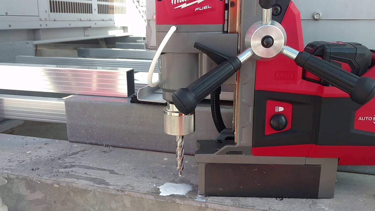 Milwaukee 18v mag drill .
