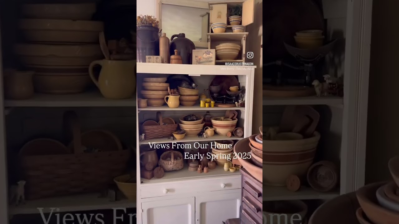 Spring Easter Decorating Decor Inspiration Ideas - Country Cottage Primitive #decoratingwithantiques