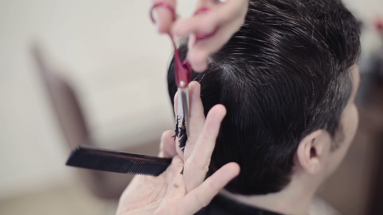 PIVOT POINT: ESCUELA DE PELUQUERÍA Y ESTÉTICA
