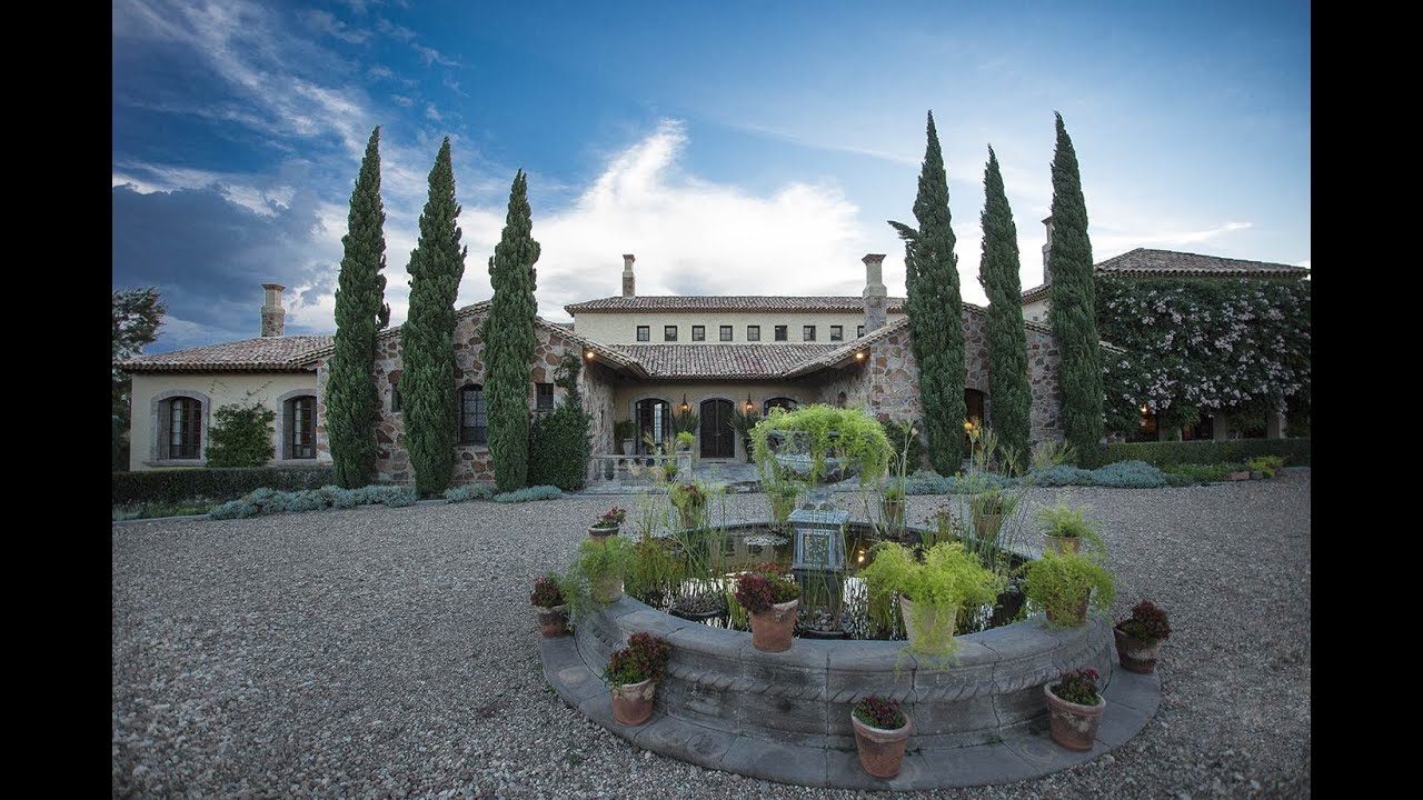 Magnificent Tuscan-Style Estate in San Miguel De Allende, Mexico