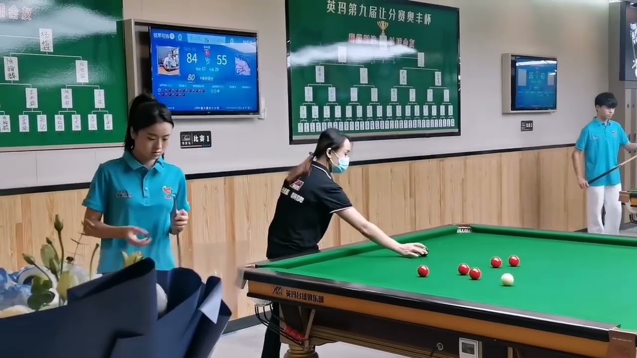 昨晚的英锦赛看了吗？ I feel that Brother Hui is going to make a strong comeback