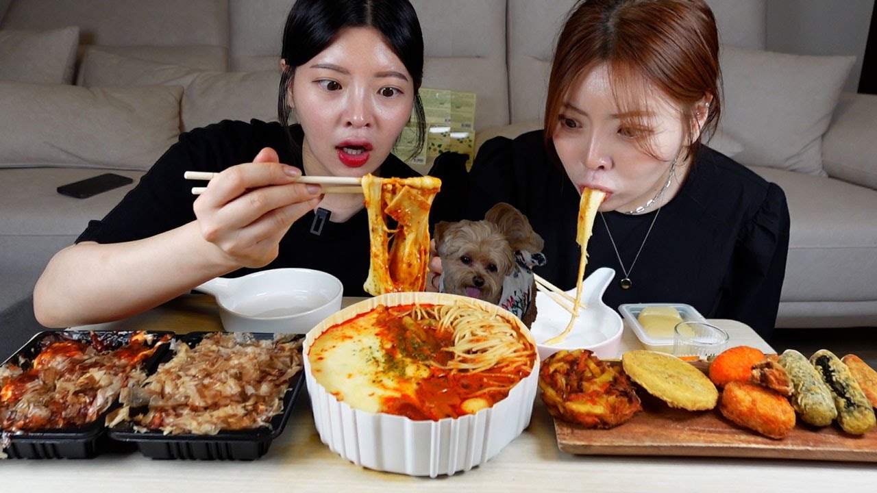 [먹방브이로그] 드릴말씀이 있습니다 | 배떡마라로제떡볶이 먹으면서 새로운 소식 전하기