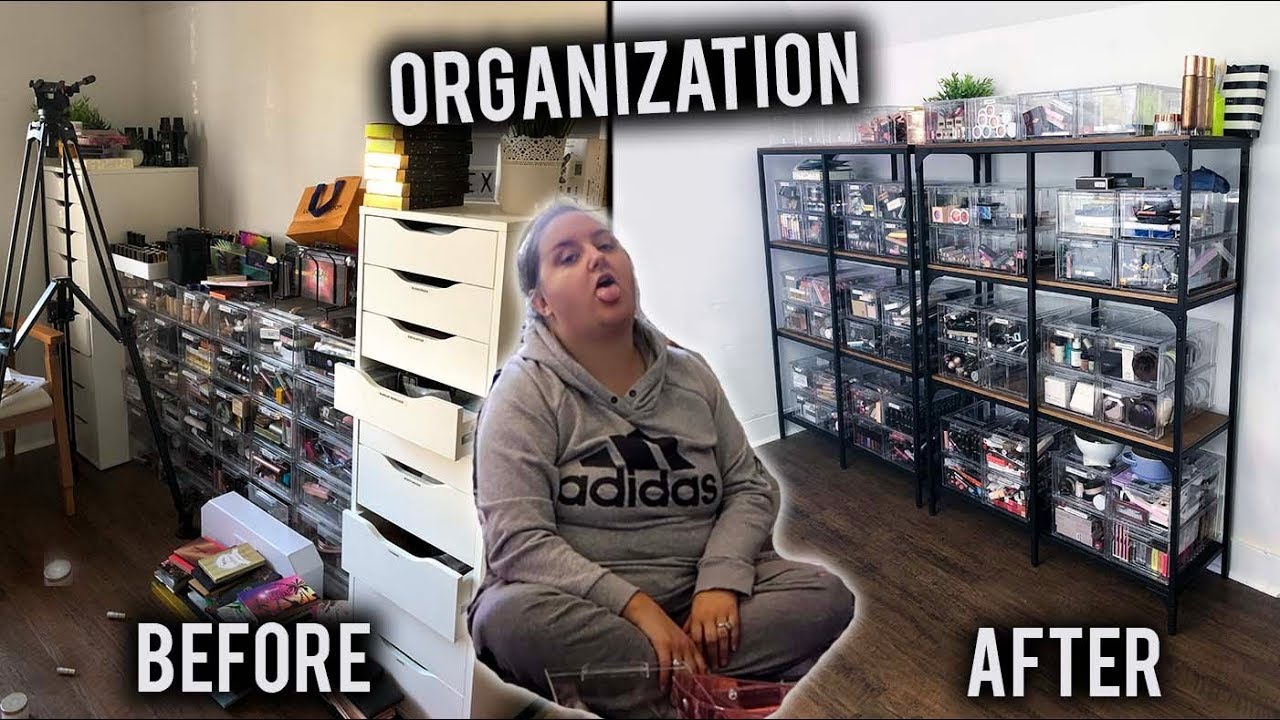CLEANING & ORGANIZING MY CLUTTERED MAKEUP ROOM