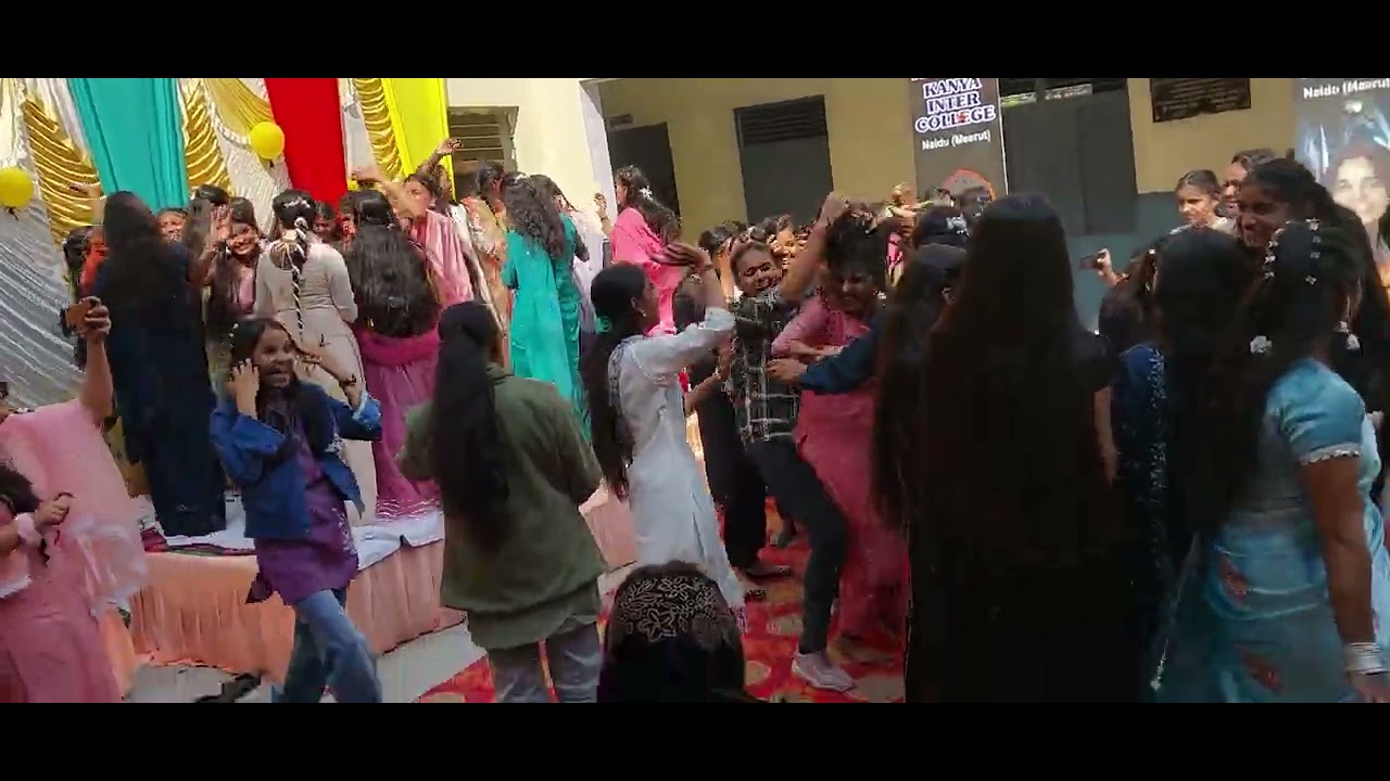 विदाई समारोह भावुक पल #dance #naidu# आदर्श कन्या इंटर कॉलेज