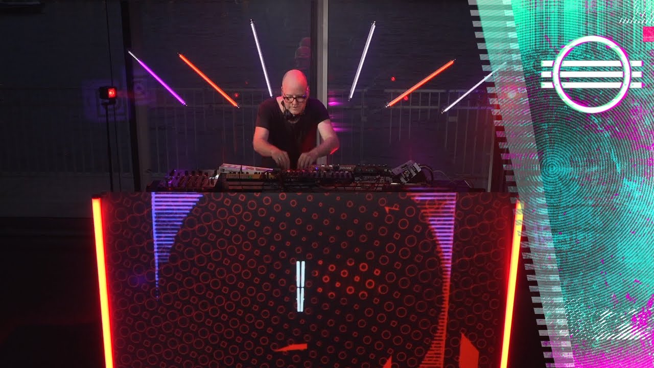 Elektrik Masterclass • BERNATHY ZSIGA