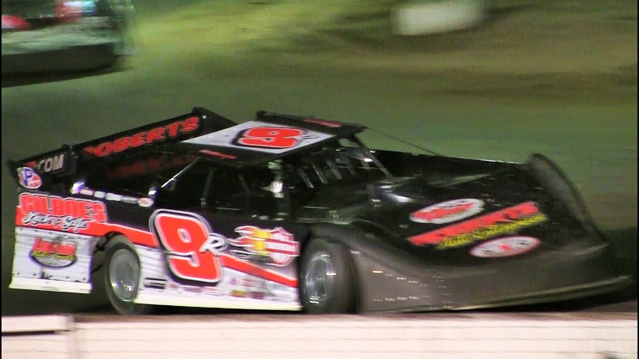 Late Model Feature at Mt Pleasant Speedway on 8-19-16