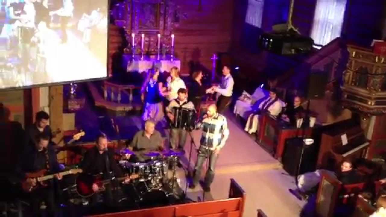 En annerledes gudstjeneste I Leksvik Kirke