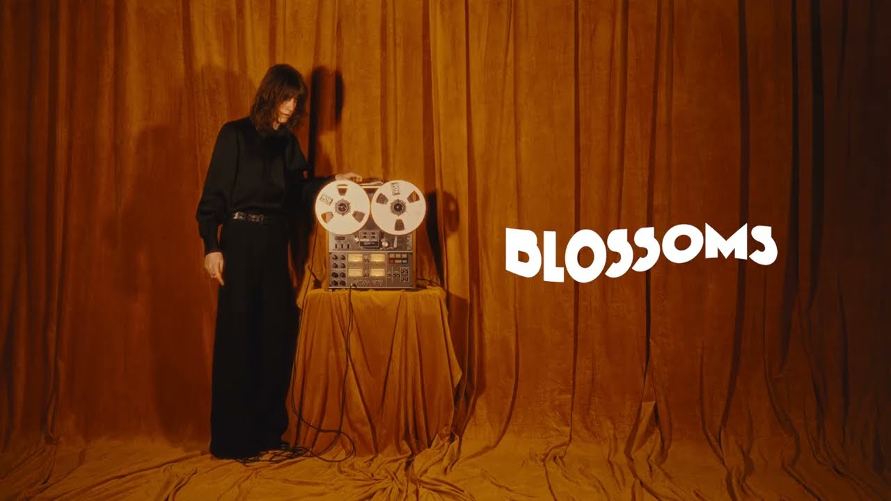 Blossoms - The Honeymoon (Official Lyric Video)