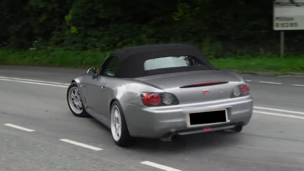 Modified Cars And Tuner Cars Leaving Wet Car Show - Wheels Up North