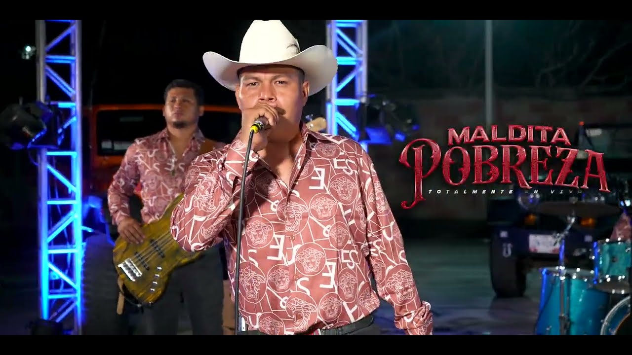 Maldita Pobreza - Carlos Vicente y Su Komando Norteño - Video En Vivo 2024