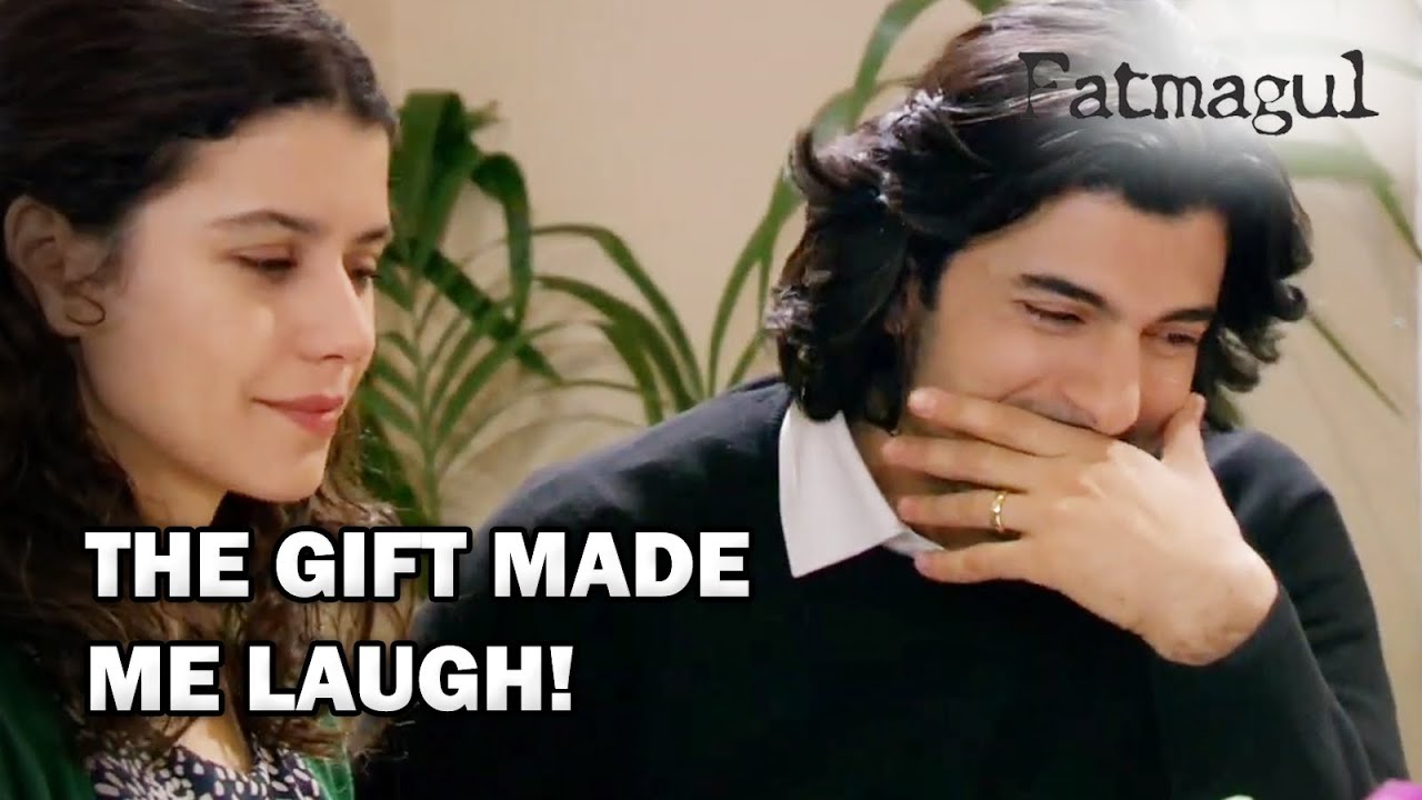 Fatmagul - Fatmagül'ün Suçu Ne? - The gift made me laugh! - Section 62