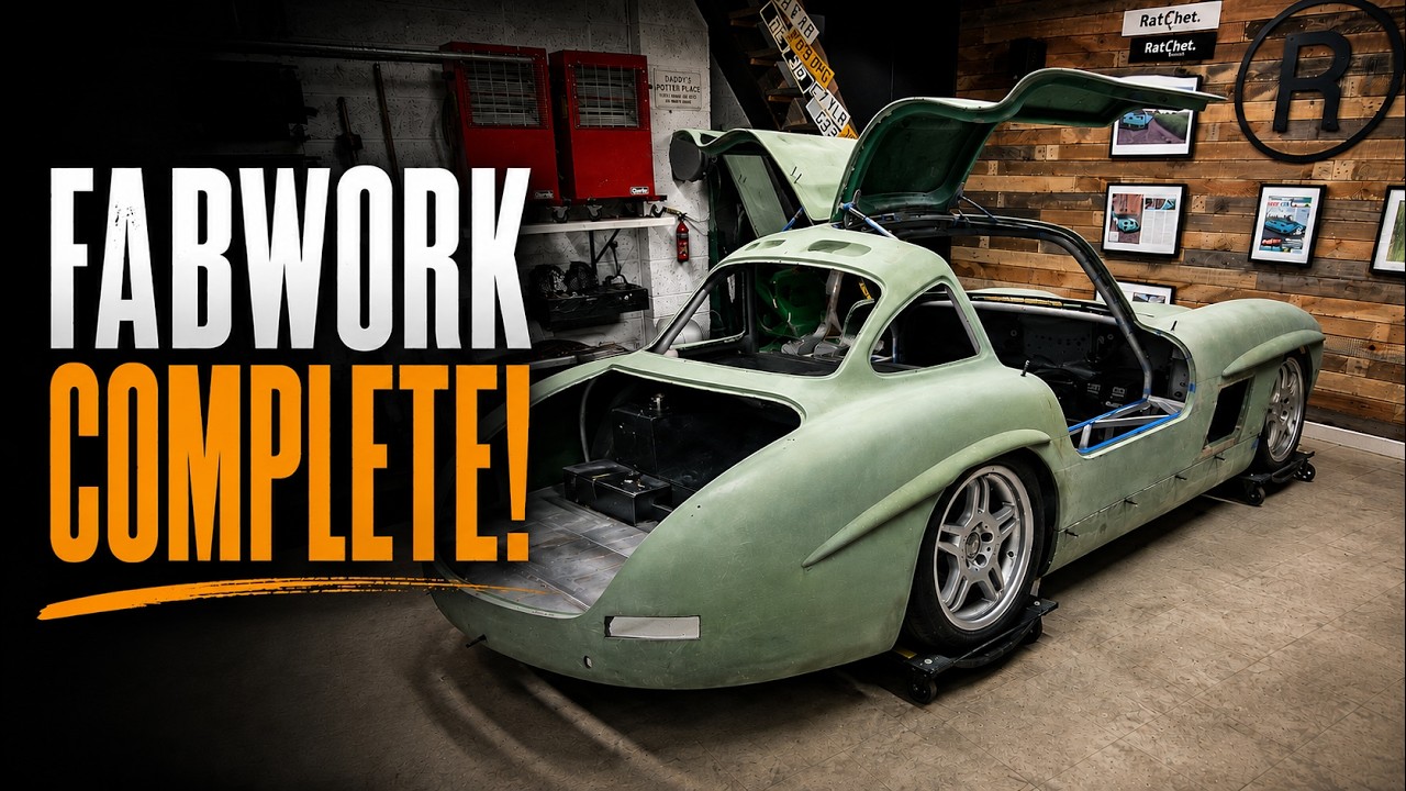 Изготовление кузова 300SL Gullwing близится к завершению, и представлен руль!