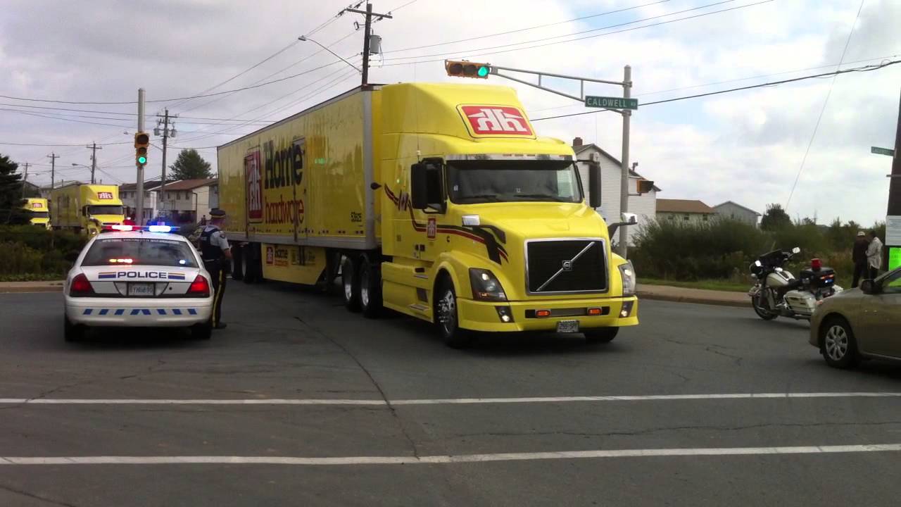 Convoy at Caldwell lights
