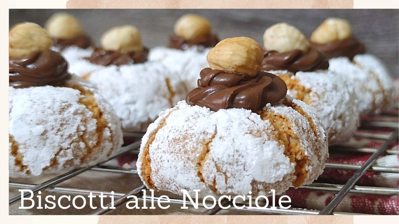 Se vi piacciono le nocciole dovete provare assolutamente questi biscotti alle nocciole