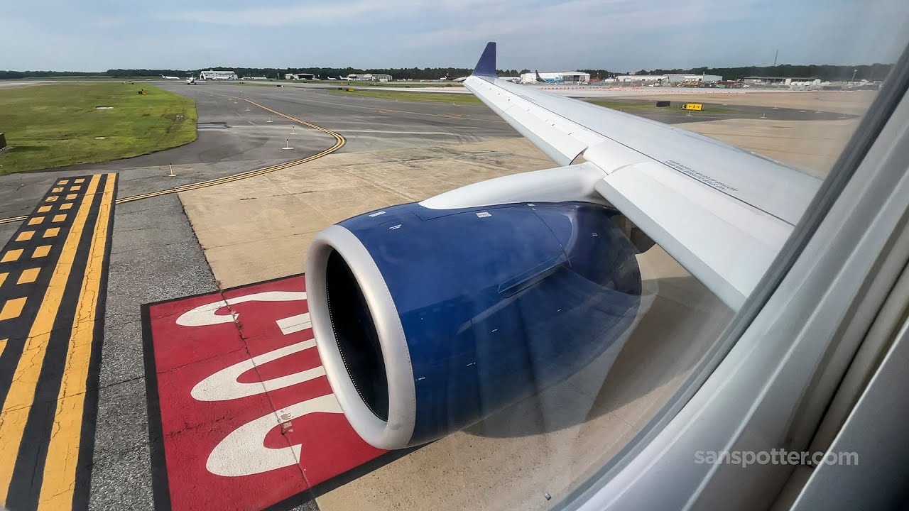 Breeze Airways A220-300 takeoff from RIC (runway 34)