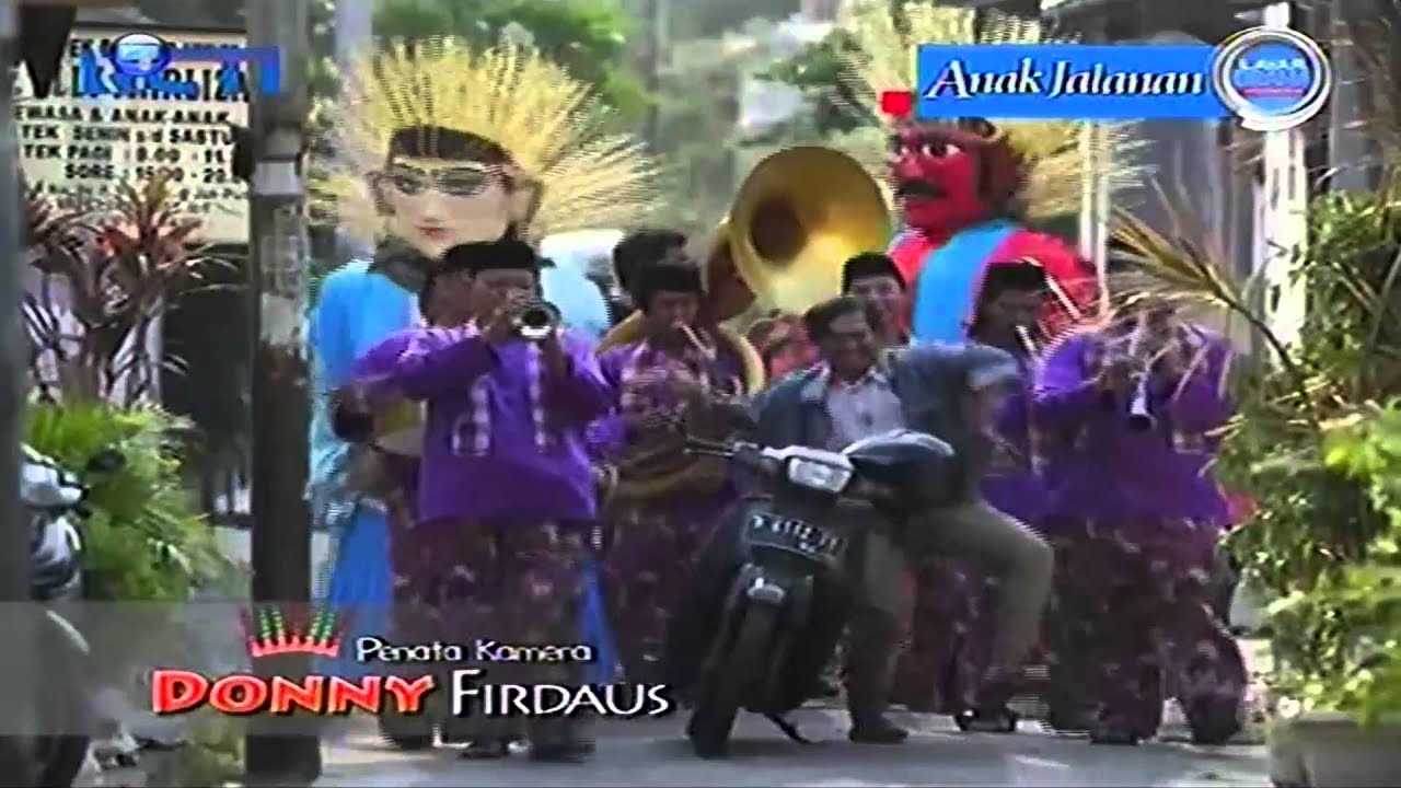 Ondel Ondel OST Tukang Ojeg Pengkolan