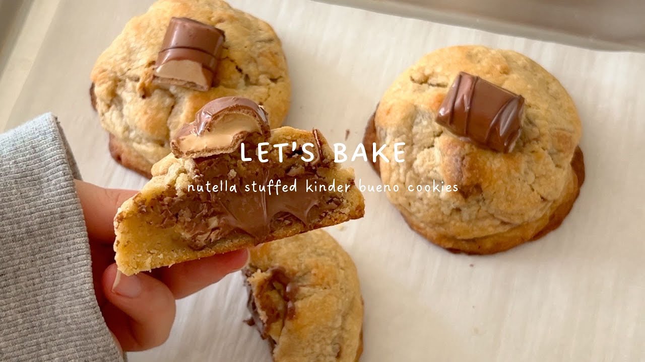baking vlog | cookie recipe 🍪 thick, crunchy, gooey Kinder Bueno cookies stuffed with Nutella