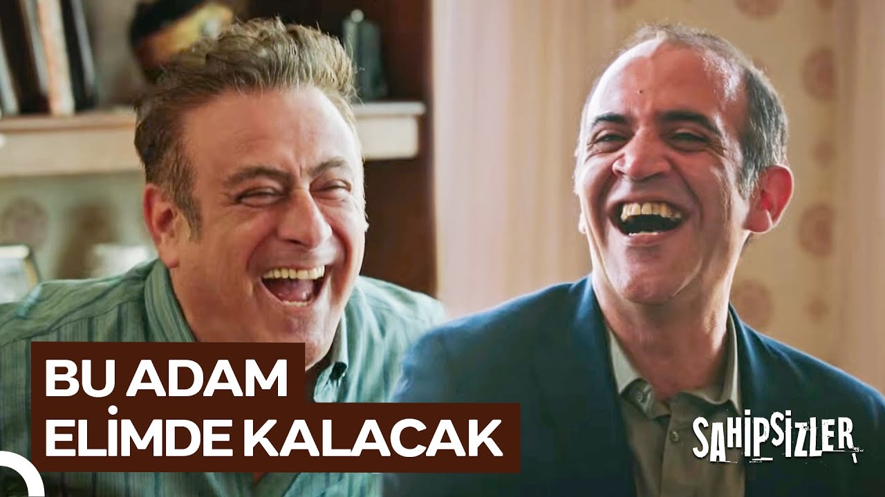 Ercan'ın, Necla ve Ailesine Yaranma Çabaları | Sahipsizler 23. Bölüm