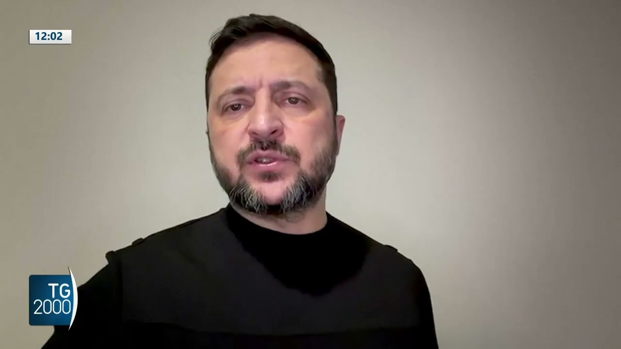 Ucraina, Zelensky non va a Davos. Il paese al buio e al freddo