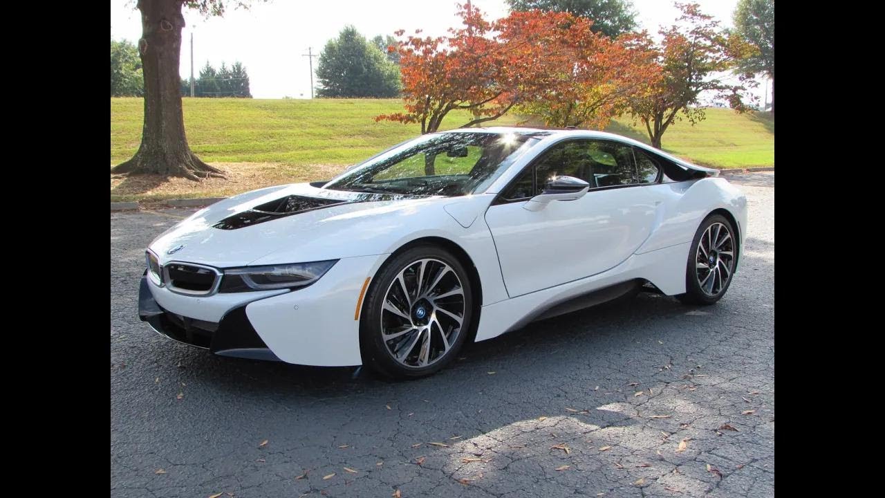 Arrancamos, manejamos y probamos a fondo el BMW i8
