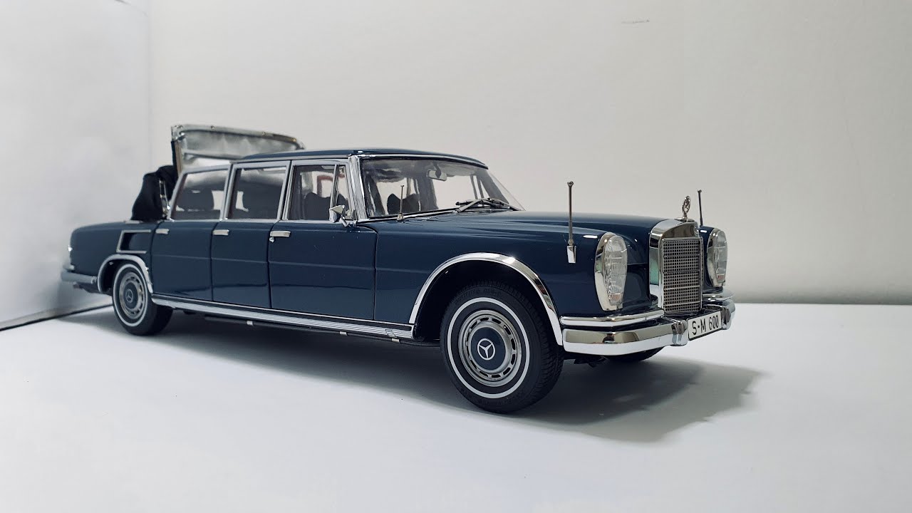 CMC Mercedes-Benz 600 Pullman (W100) Landaulet with Functional Softtop 1:18 Scale (Unboxing)