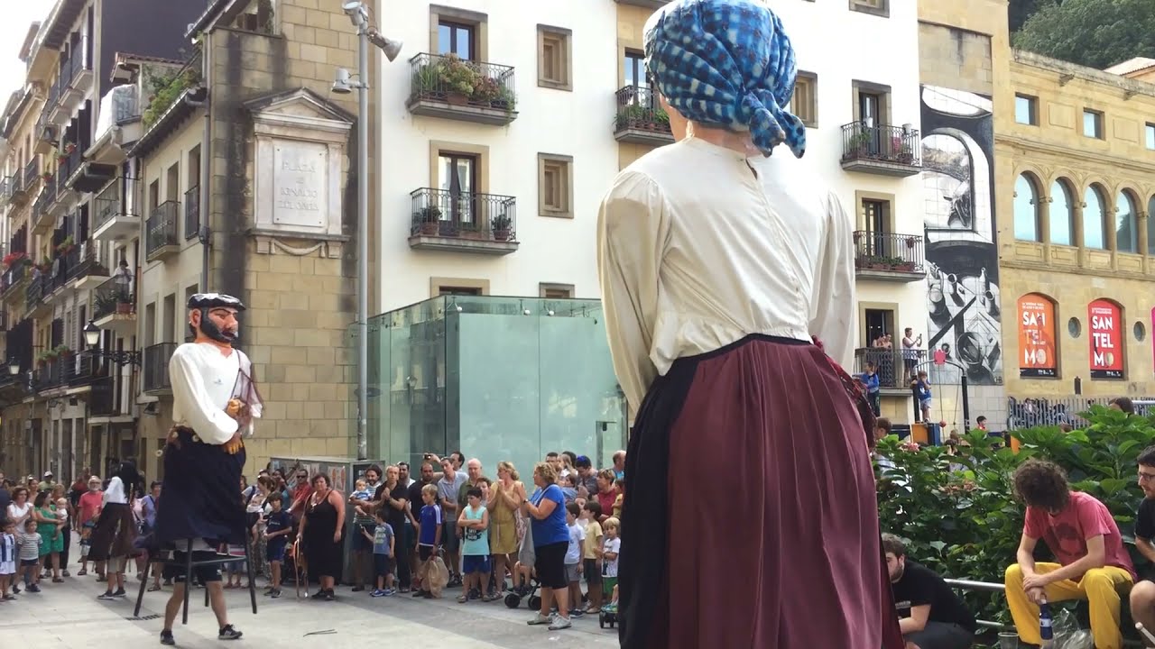 Gigantes del Casco Viejo de Donostia/San Sebastián - cercavila i ballada de gegants (08/09/2018)