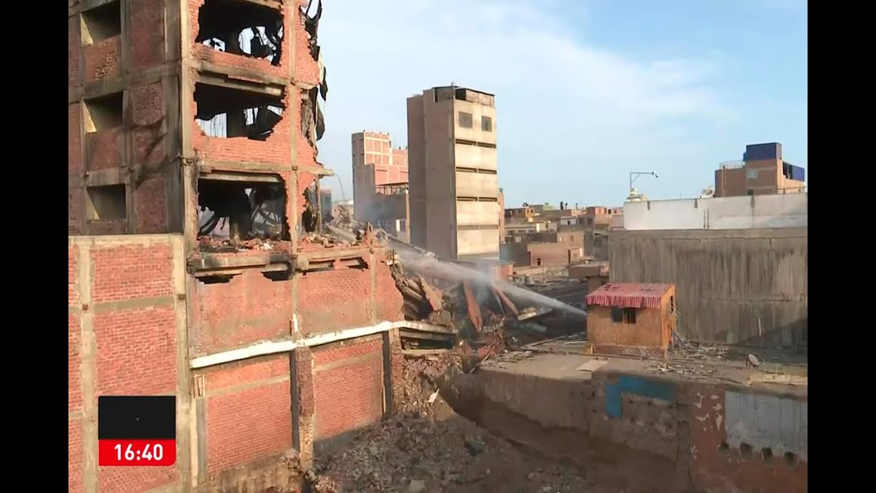 Centro de Lima: Se reaviva el fuego en edificio del Jir&oacute;n Cangallo