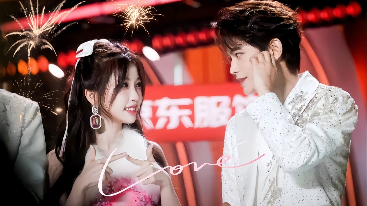 湖南卫视跨年晚会 • Esther Yu × Ding Yuxi 年底团聚 可爱又甜美