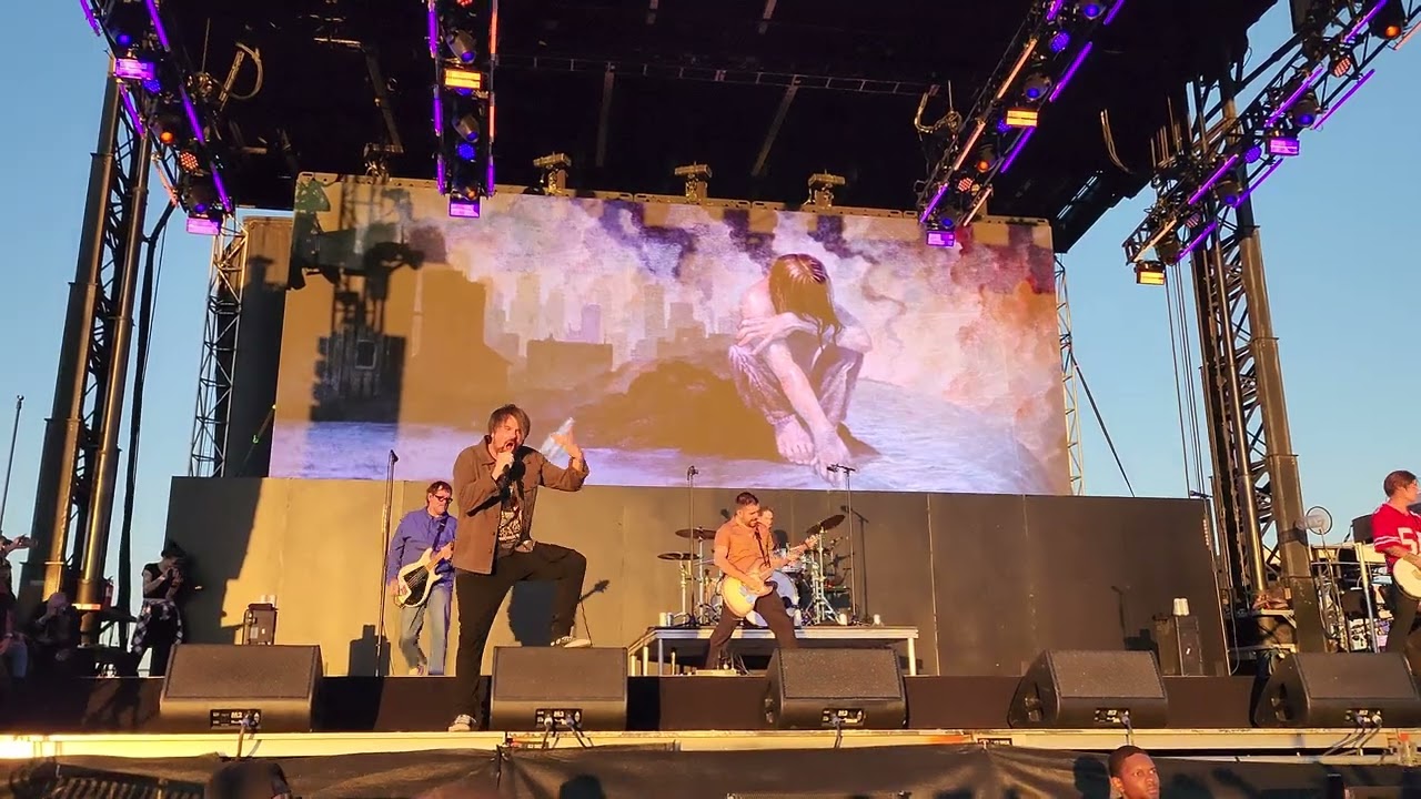 Silverstein - Bleeds No More (Live at When We Were Young 2024)