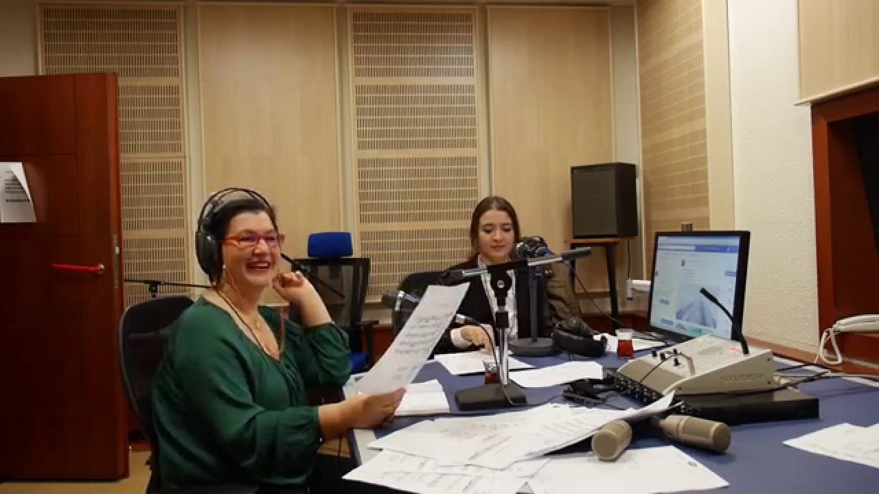 Ceviz oynamaya mı geldin? - Sevim Seçkin (Anne), Ezgi Köker (Kız) Düet