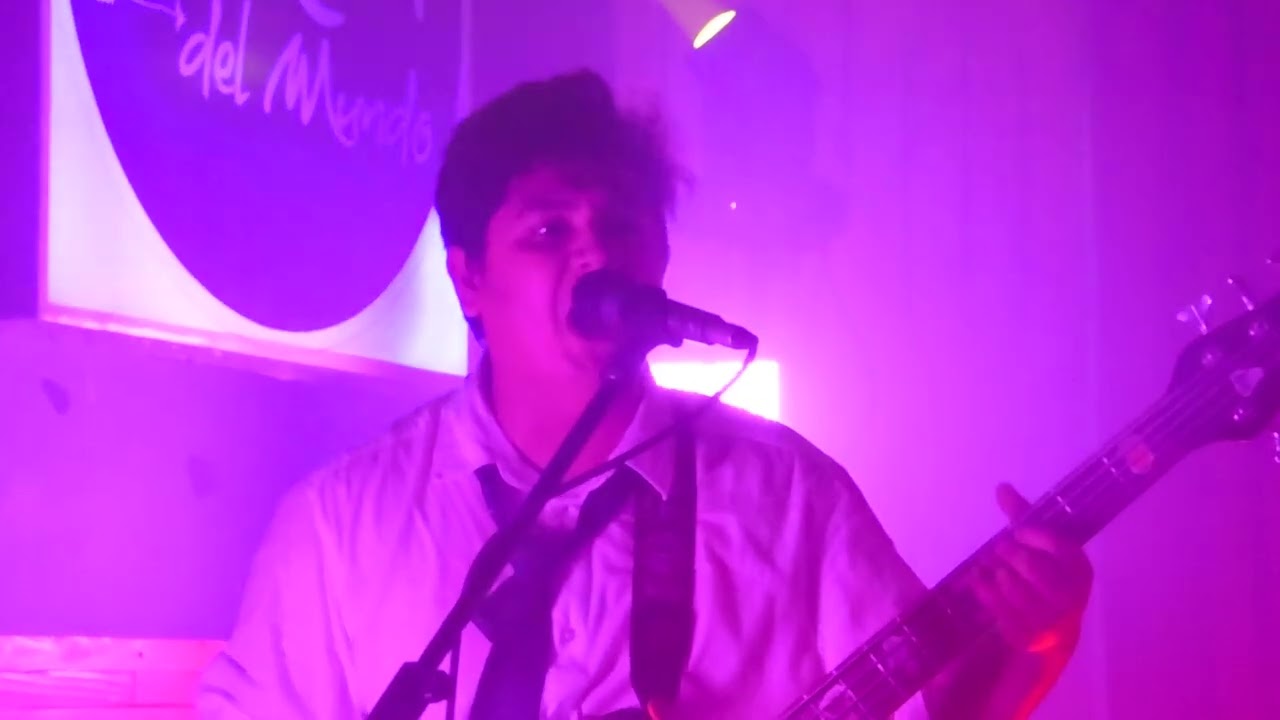 @DammitChile  !  - Blink 182 Tributo