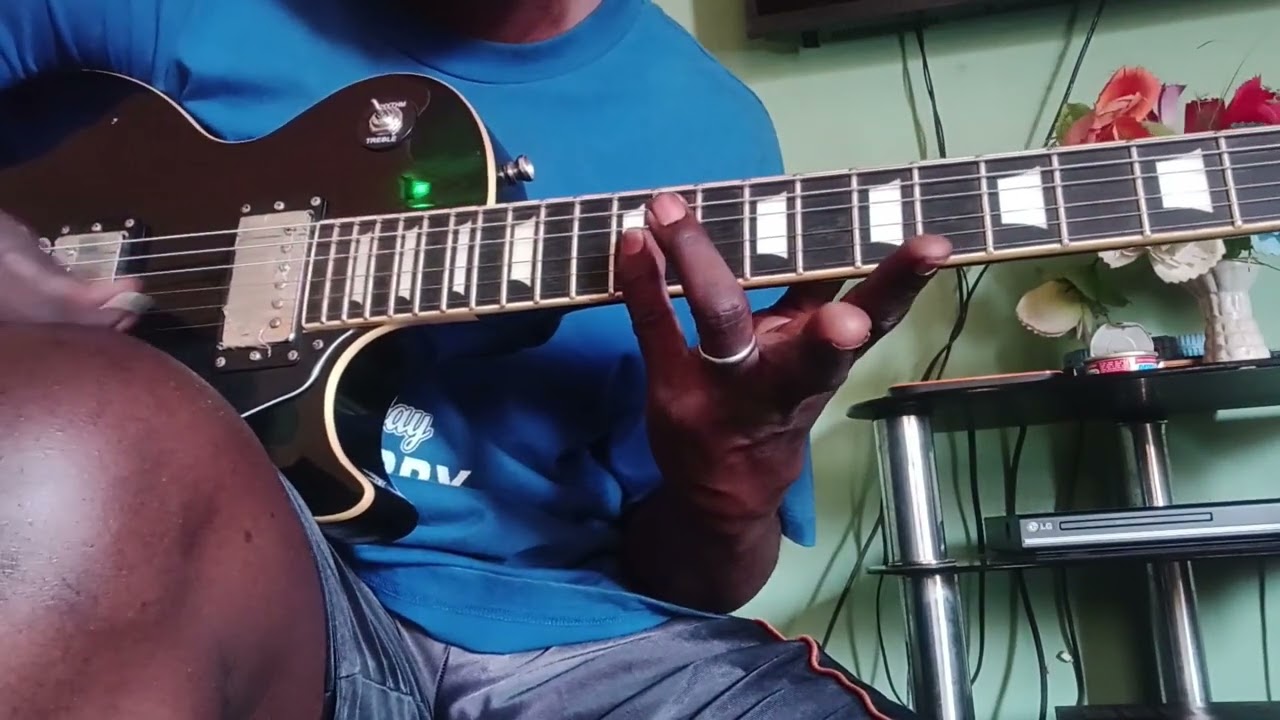 Learn Osadebe Anyi Jikota. Master your fingers on Highlife Music