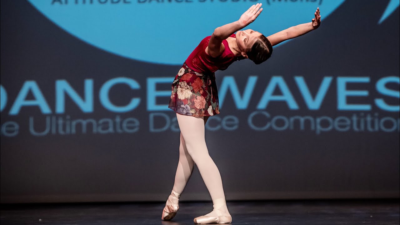 22-23 Qualifier 32 BE - Victoria Dehon (ATTITUDE DANCE STUDIO) // Code Name Vivaldi