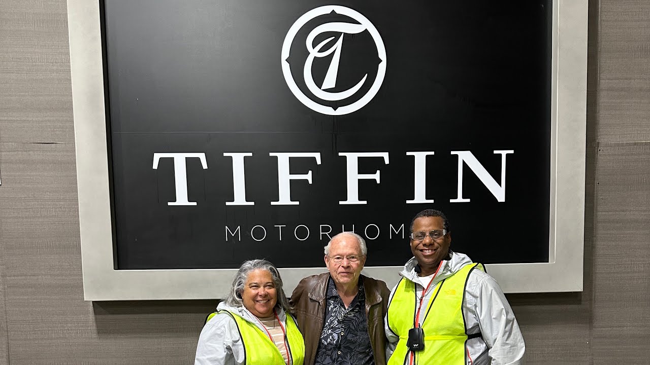 Getting our first work done in Red Bay Alabama by Tiffin & Tiffin Vendors.       NBA #5