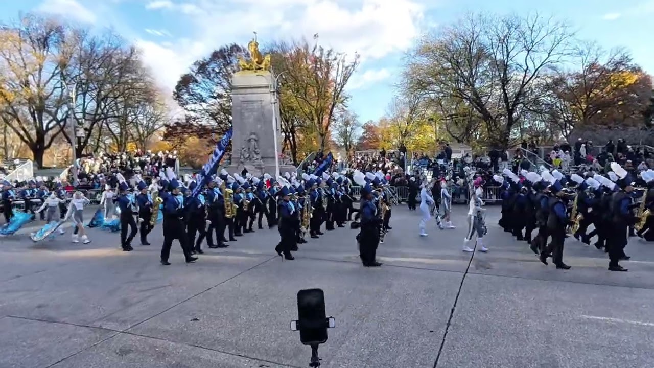 L.D. Bell Blue Raider Band — 2025 Macy’s Thanksgiving Day Parade (4K)