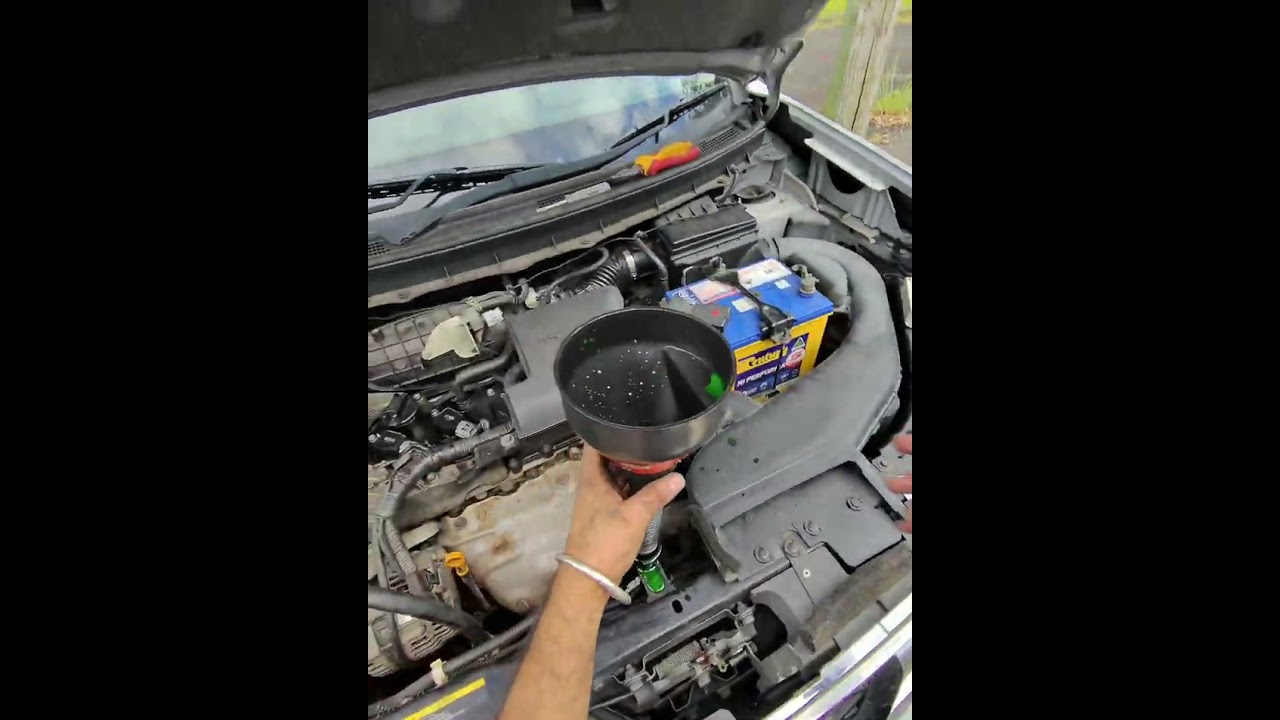 Changing Radiator of Nissan X-trail 2008  #nissan #xtrail #Australia #radiator #goldcoast Part-9