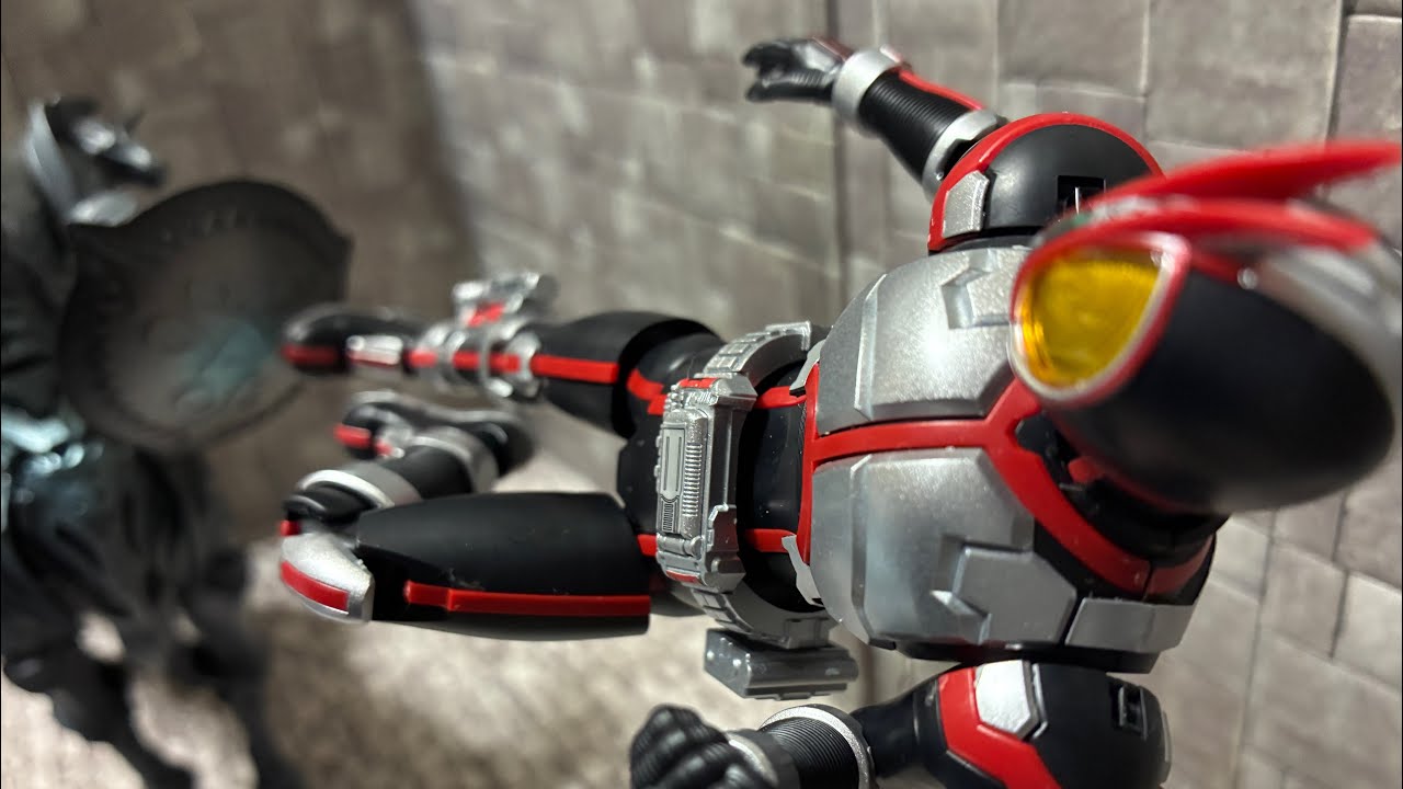 【フィギュアライズスタンダード】仮面ライダー555は最初期の方に発売されましたね